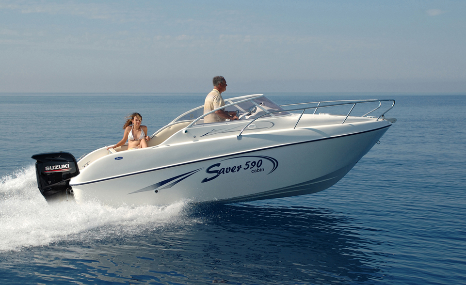 Saver 590 Cabin 1